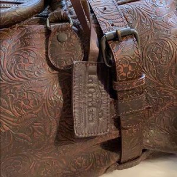 La Condesa 100% Genuine Leather Duffel - Picture 2 of 3